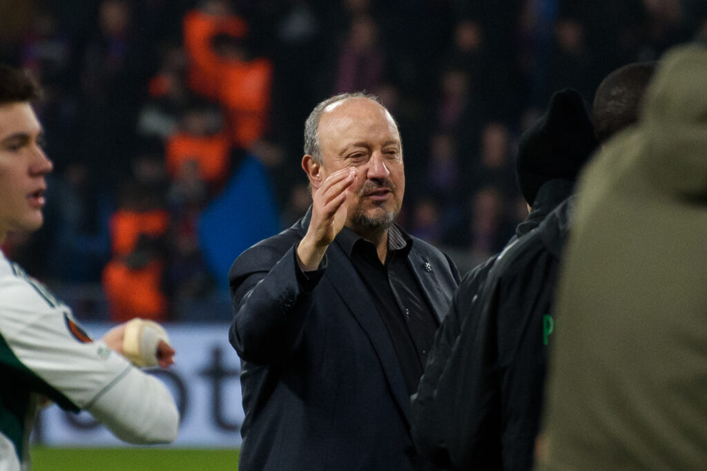 Μπενίτεθ: Τι απάντησε σε ερώτηση για τον διαιτητή - Οι δηλώσεις στη συν. Τύπου