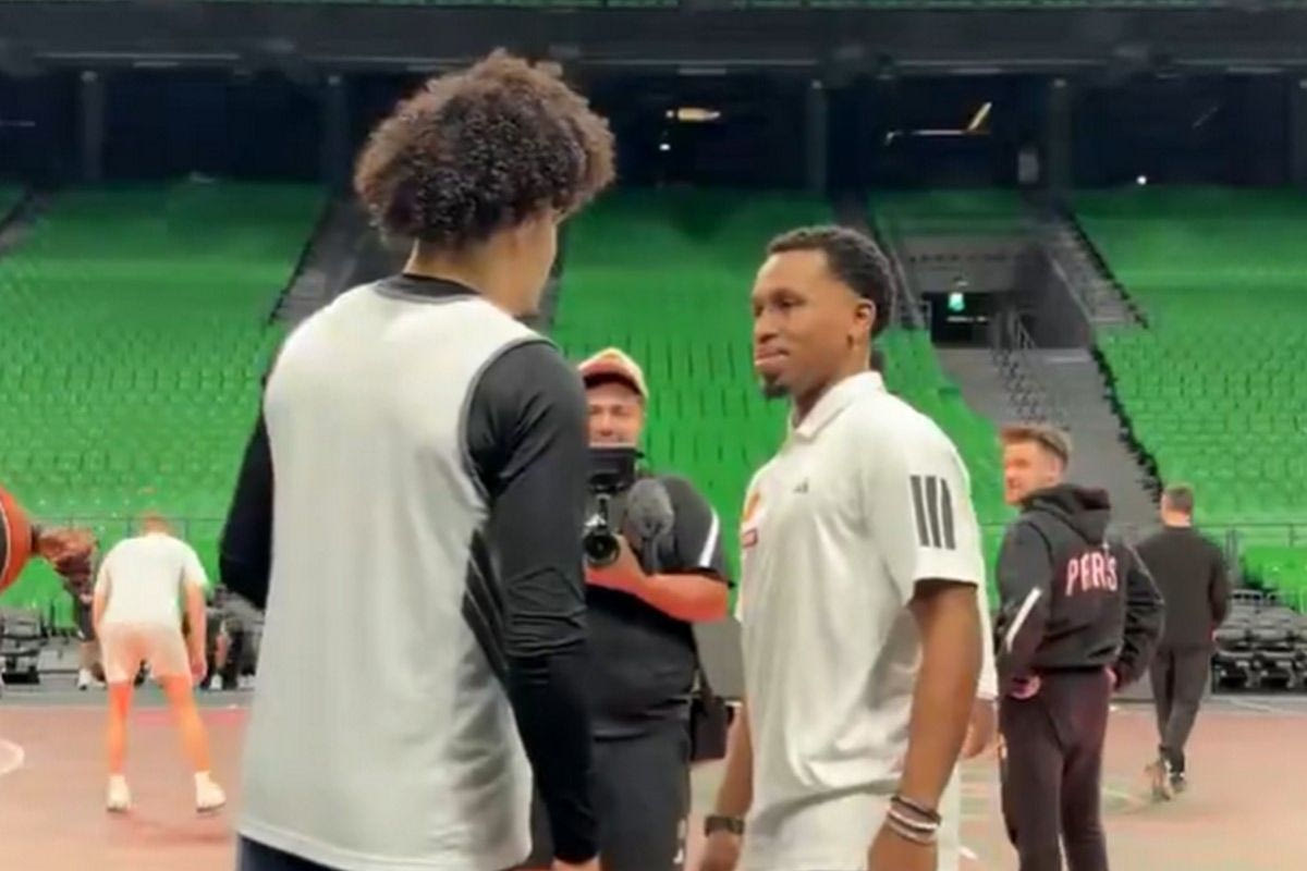 Ο Σορτς επισκέφτηκε τους πρώην συμπαίκτες του