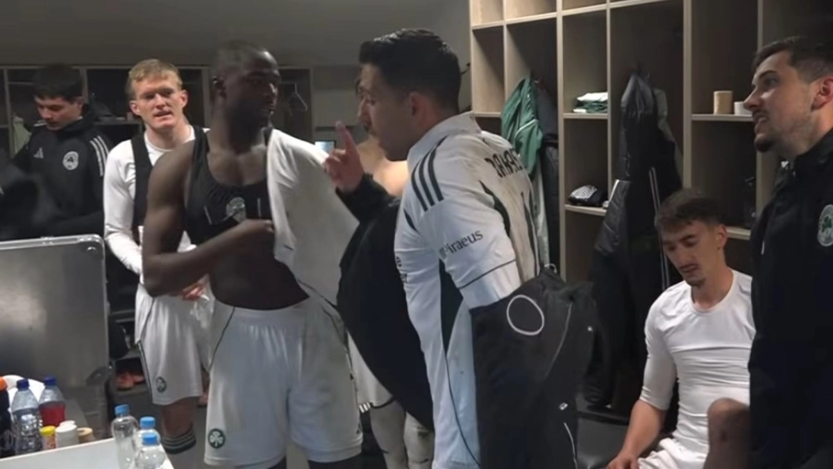 Μπακασέτας στα αποδυτήρια: «Υποφέραμε αρκετά, αλλά το αξίζαμε το γ@μ!μ€νο»