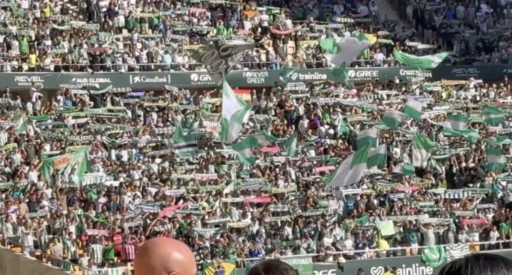 Απίστευτο - Πόσο κόσμο είχε η Μπέτις στην τελευταία προπόνηση πριν το ντέρμπι με την Σεβίλλη