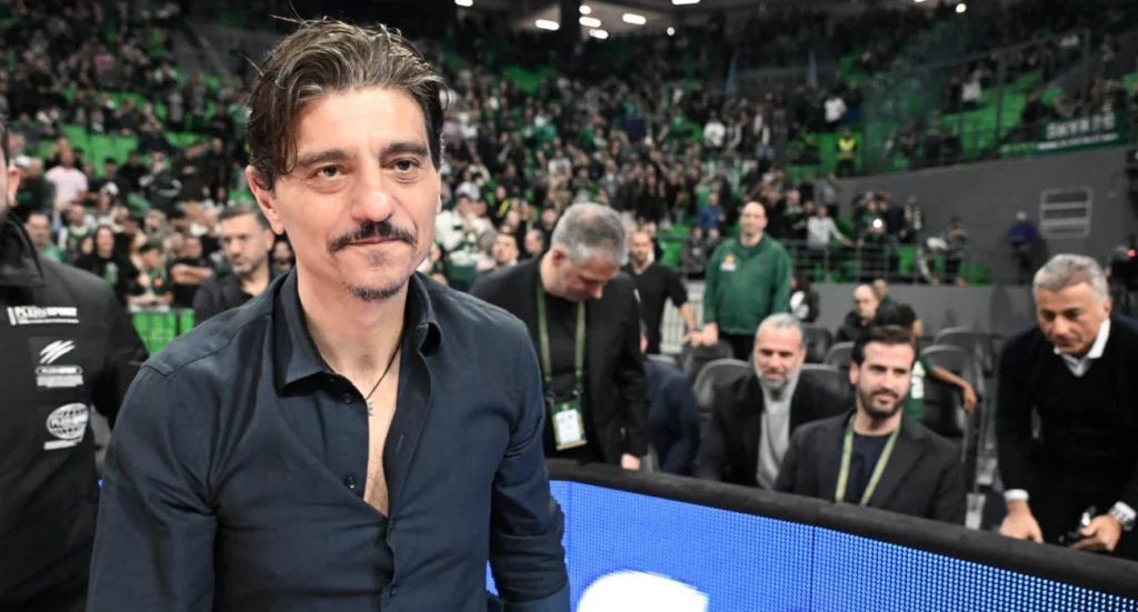 Γιατί ο Γιαννακόπουλος έγραψε τη λέξη «ντροπή» στα σέρβικα