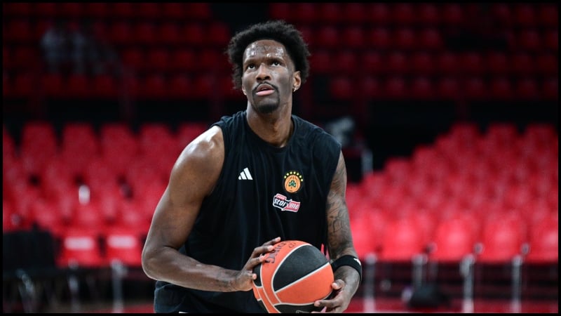 «Άκυρο» Ολυμπιακού σε Χέιζ-Ντέιβις: Ήθελε να πάει τρεις ώρες νωρίτερα στο ΣΕΦ!