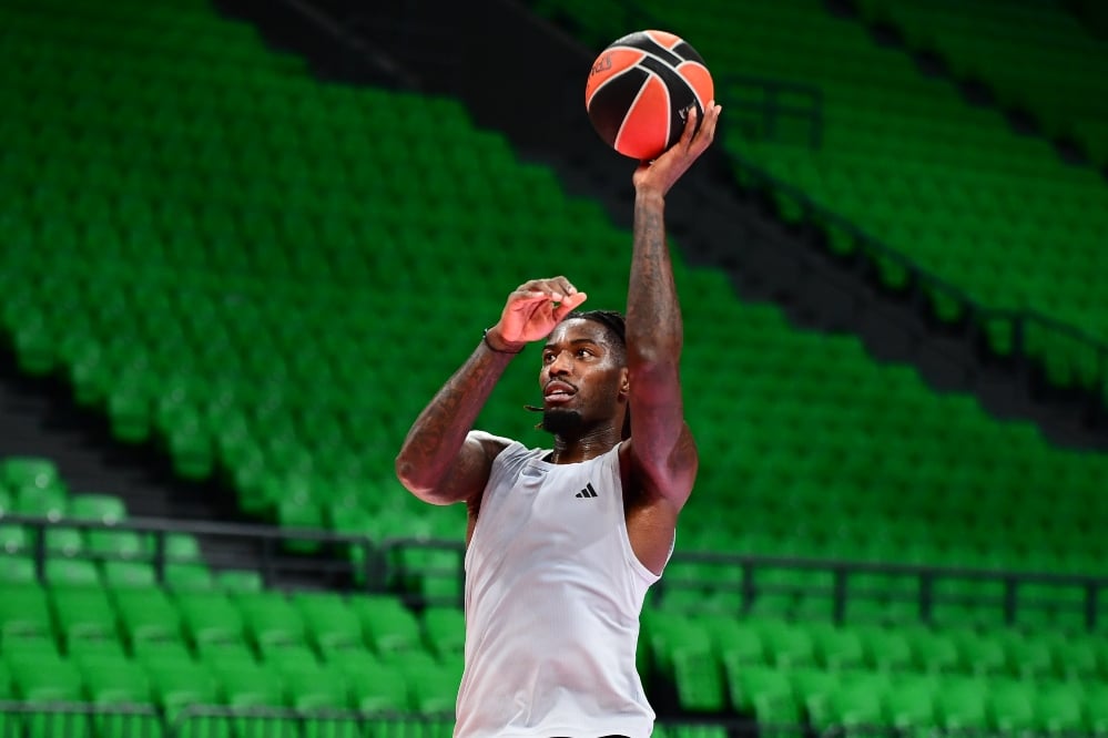 Παναθηναϊκός στο ΣΕΦ πριν το ντέρμπι: Προπόνηση το πρωί – Τα νεότερα για Λεσόρ και Χολμς