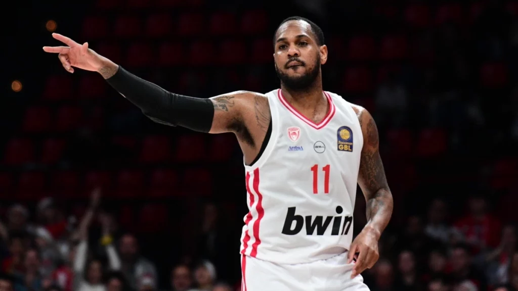 Μόρις: «Θα έδινα και το τελευταίο μου δολάριο, για να παίξω και να πάρω εκδίκηση απόψε»