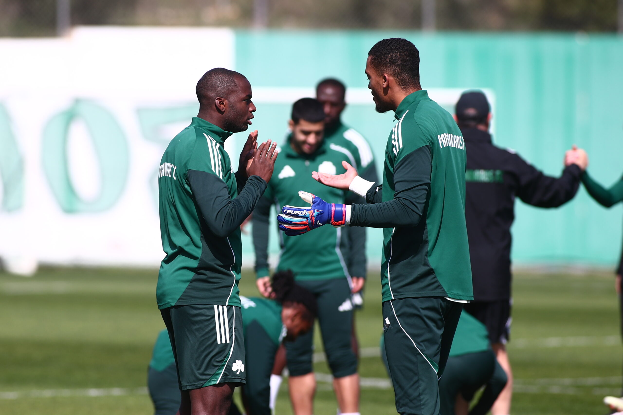 Φωτογραφίες: Η ομιλία Μπενίτεθ και η... επιστροφή - Η τελευταία προπόνηση πριν τη Μπέτις