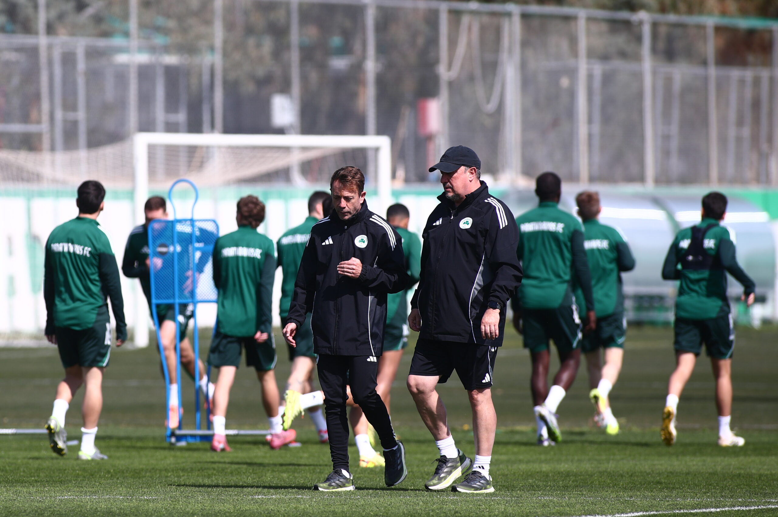 Φωτογραφίες: Η ομιλία Μπενίτεθ και η... επιστροφή - Η τελευταία προπόνηση πριν τη Μπέτις