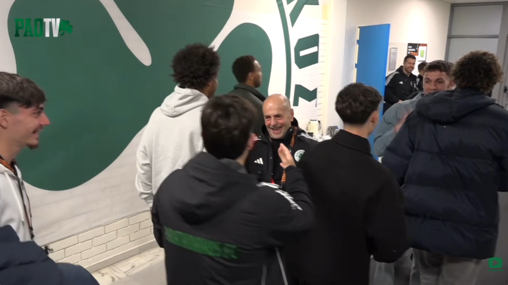 Βίντεο: Η θερμή στιγμή Αλαφούζου-Ταμπόρδα στα αποδυτήρια μετά τη Μπέτις