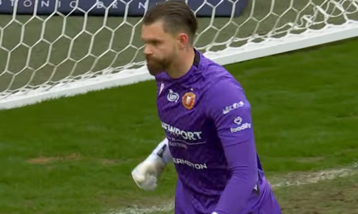 Προστάτεψε την εστία του ο Ντραγκόφσκι κόντρα στην Άρκα Γκντίνια (vid)