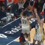 Απίθανο... αυτοκαλάθι του Γιούρτσεβεν στο ματς των Γουόριορς στο NBA (video)