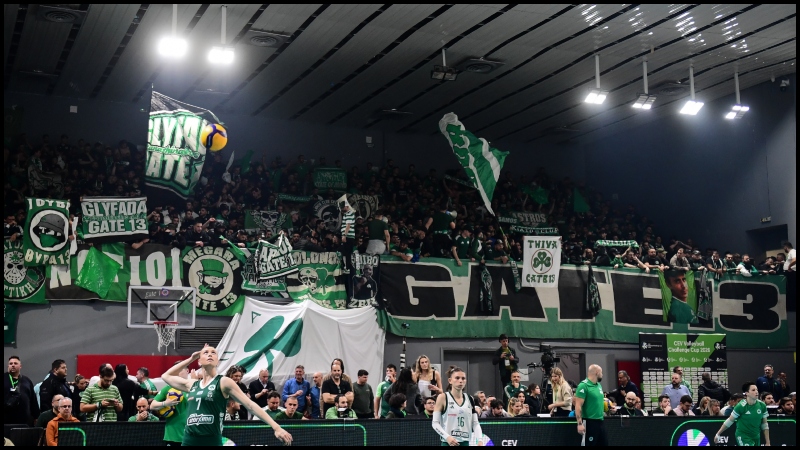 Παναθηναϊκός: «Ηφαίστειο» το ΔΑΚ Γλυφάδας - Περίπου 400 οπαδοί εκτός γηπέδου! (vid)