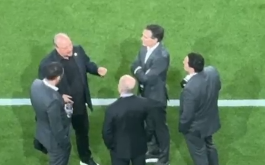 Στο γήπεδο ο Αλαφούζος για το Μπέτις - Παναθηναϊκός, με ποιους συνομίλησε