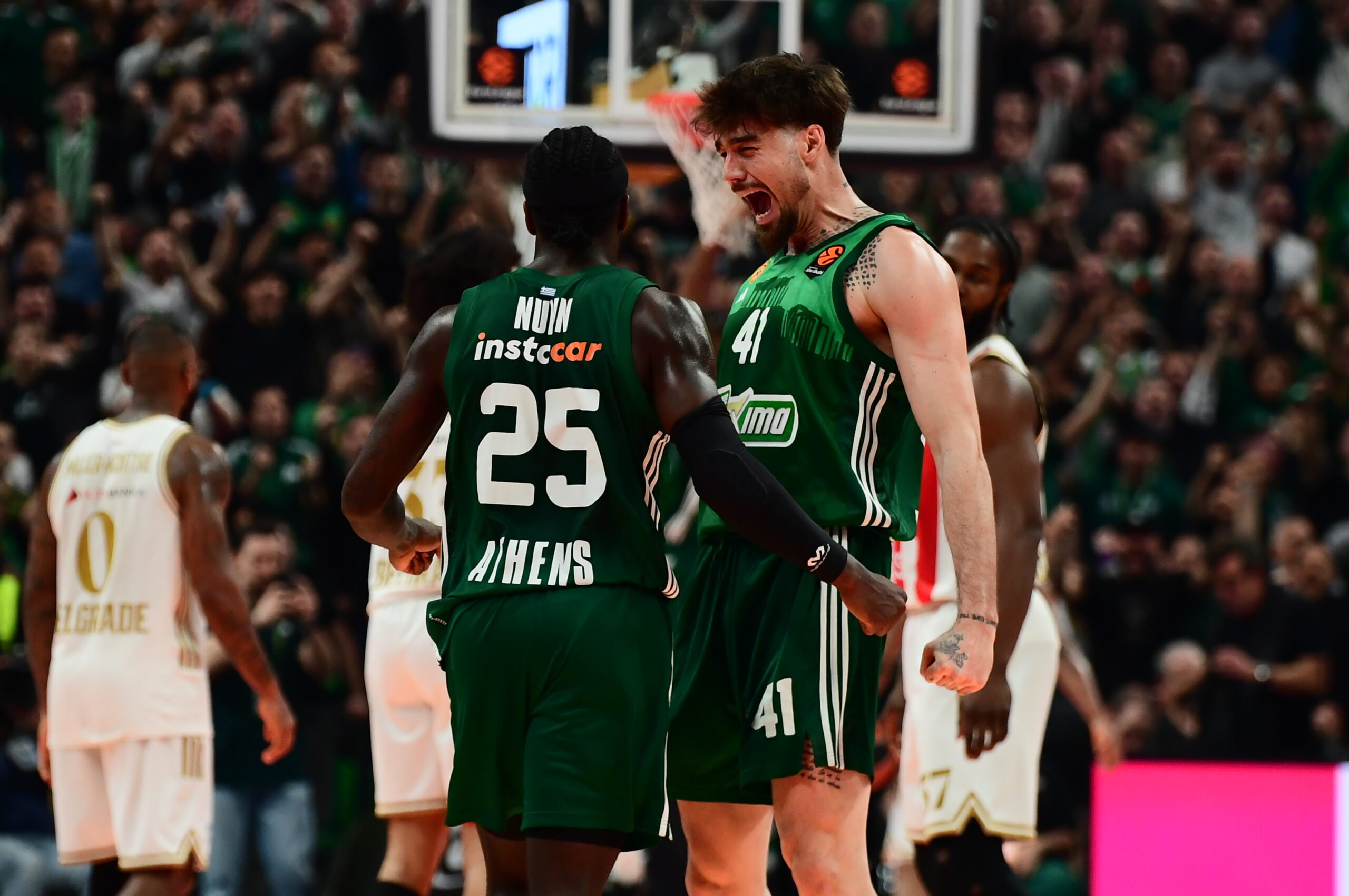 Φραστικό επεισόδιο Ομπράντοβιτς με δημοσιογράφο στη συνέντευξη Τύπου