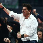 Στα αποδυτήρια στο ημίχρονο ο Γιαννακόπουλος - Τι ειπώθηκε