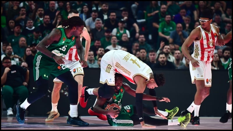 Αποδοκιμασίες στο Telekom Center από τους οπαδούς του Παναθηναϊκού