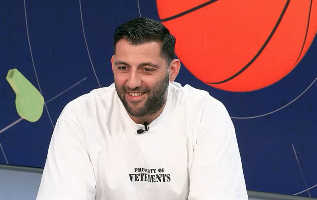 Μπουρούσης: «Κατέβηκε ο κύριος Γιαννακόπουλος, εκεί γυρίζουν όλα!» (vid)