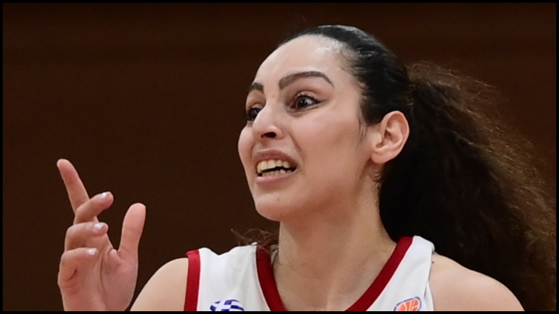 Χριστινάκη: «Ο κύριος Κουντούρης είναι φανταστικός άνθρωπος»