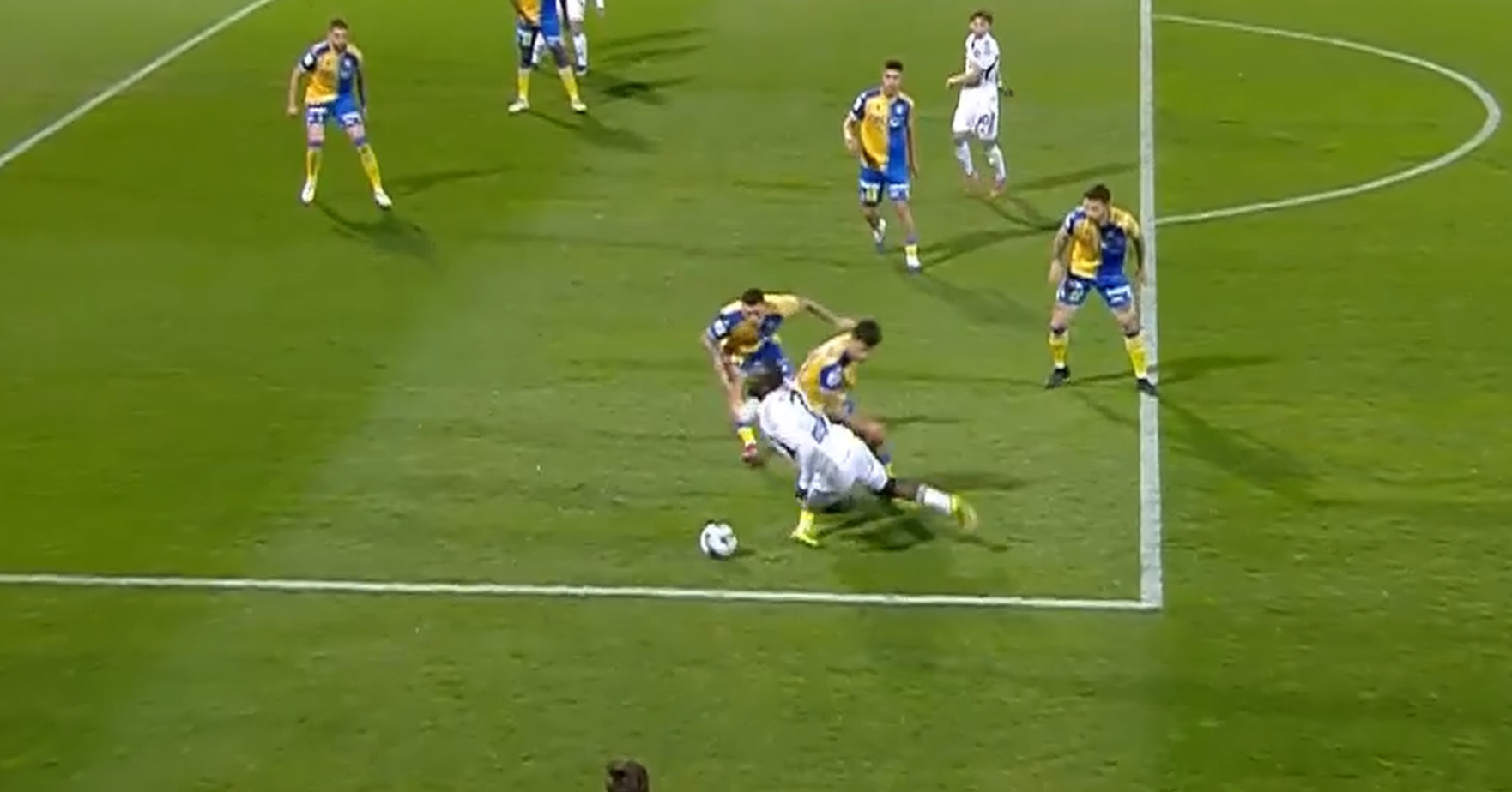 Αστέρας Aktor - Παναθηναϊκός: Κέρδισε πέναλτι ο Τεττέη, 0-1 ο Ζαρουρί - Δείτε το γκολ (vid)