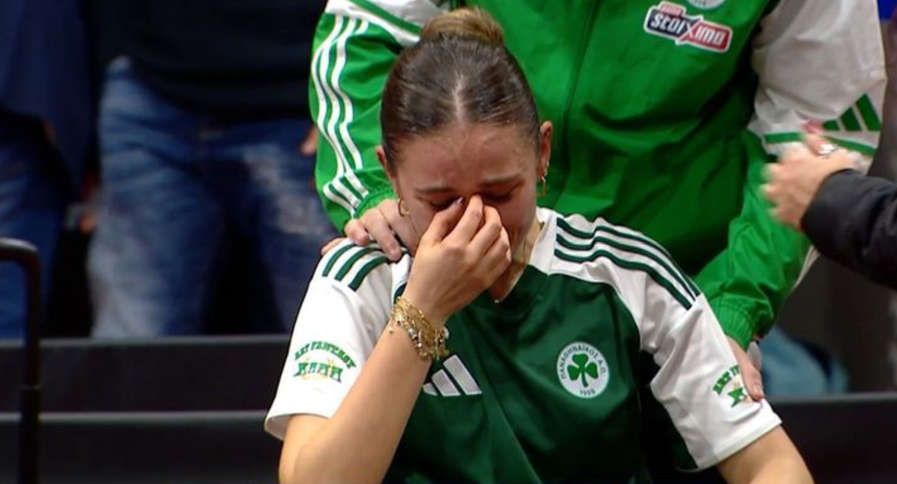 Το fair-play της χρονιάς από τον Παναθηναϊκό στο ΣΕΦ (vid)