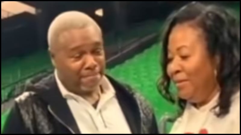 Η μητέρα του Χολμς έκανε «unfollow» τον Παναθηναϊκό! (pic)