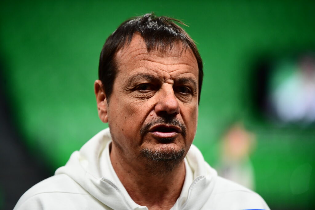 Αταμάν: «Και ο γιος μου να παίξει πρέπει να κερδίσουμε» - Τι έιπε για Γκραντ