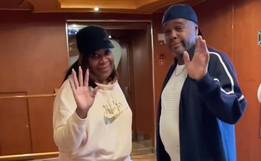 Οι γονείς του Χολμς αποχαιρέτησαν τους οπαδούς του Παναθηναϊκού (vid)