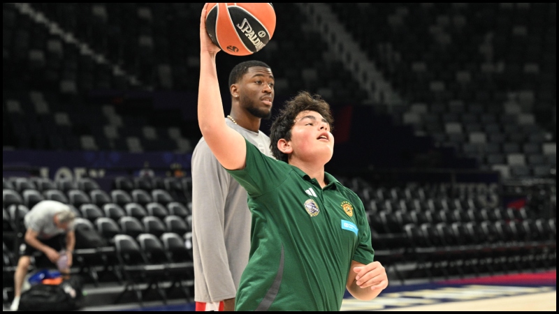 Σαρπ Αταμάν: «Τον Μάιο θα έχουμε μια πραγματική γιορτή» (pic)