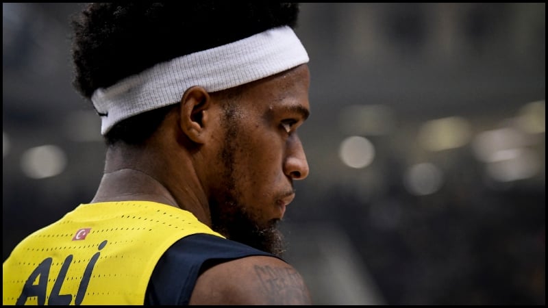 Ντίξον για Αταμάν: «Κλαίει πολύ, όταν δεν κερδίζει» (pic)