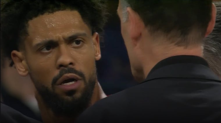 Ένταση μεταξύ Μπαρτζώκα και Ντόρσεϊ στο Βιλερμπάν-Ολυμπιακός (vid)