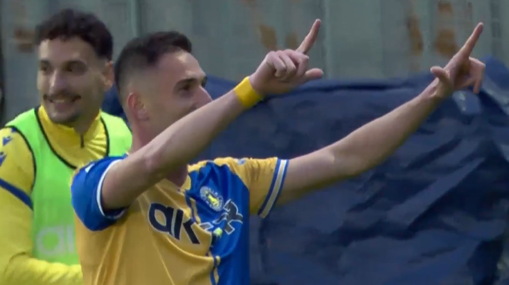 Επέστρεψε με γκολ-χρυσάφι ο Μακέντα κόντρα στην ΑΕΛ (vid)