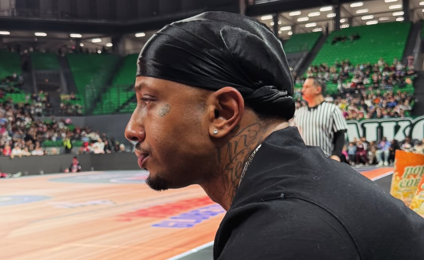 Ο τράπερ Light είδε μπάσκετ στο γήπεδο του Παναθηναϊκού (pic)