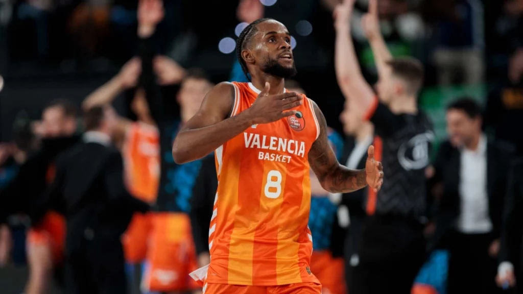 Επιβλητική Βαλένθια, έριξε 100άρα πριν τον Παναθηναϊκό