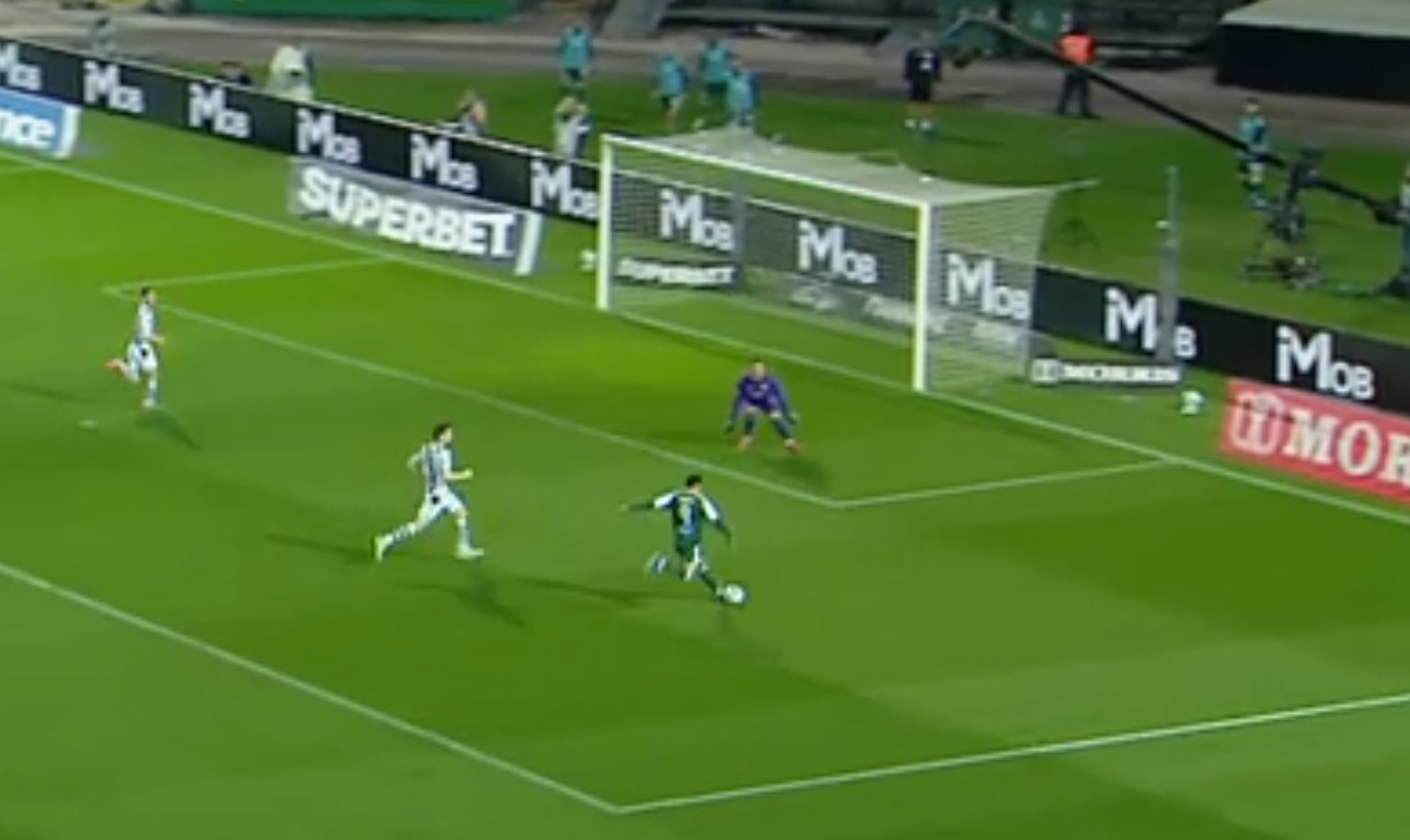 ΠΑΟΚ - Παναθηναϊκός: Σπατάλησε «χρυσή ευκαιρία» ο Ζαρουρί (vid)