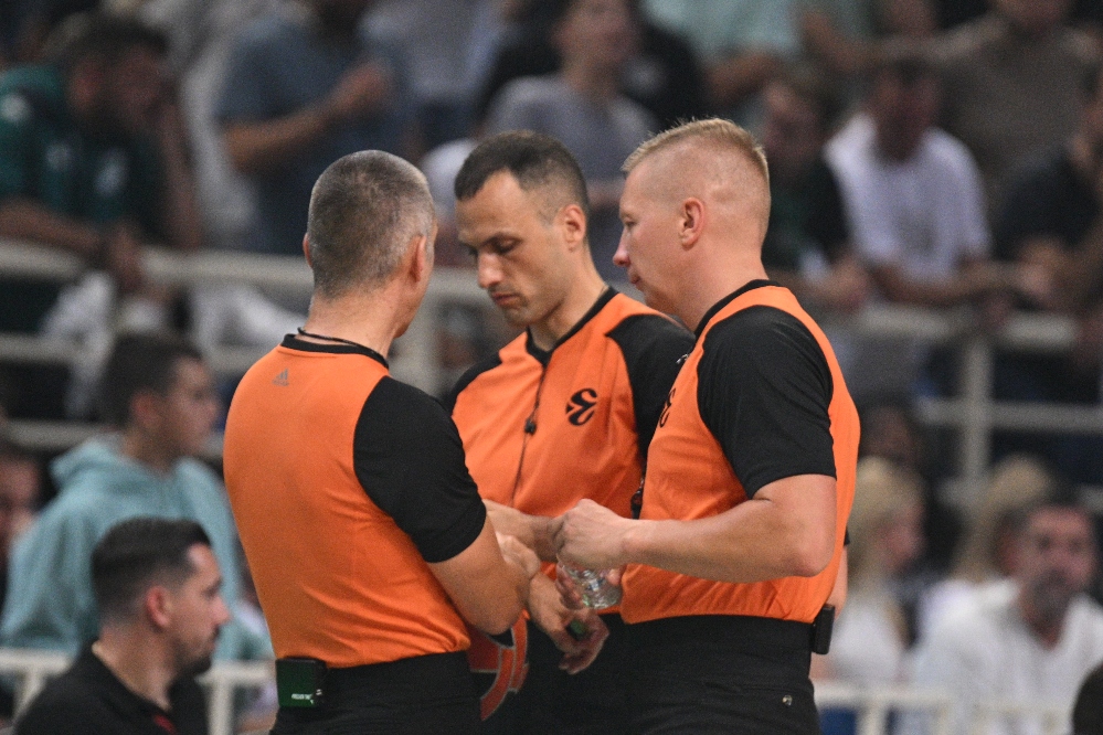 Επίσημο: Οι διαιτητές στο Μπαρτσελόνα - Παναθηναϊκός