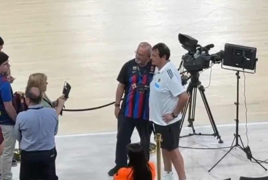 Παναθηναϊκός: Φωτογραφήθηκε με φίλους της Μπαρτσελόνα ο Αταμάν (vid)