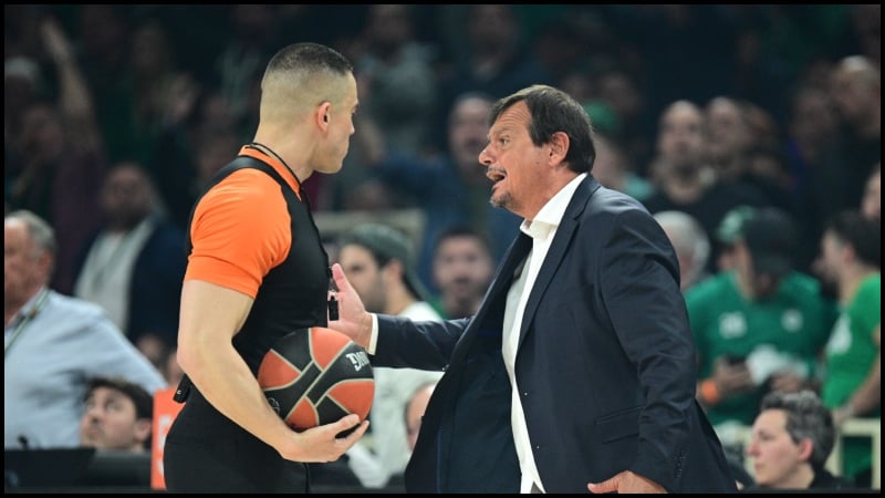 Ισπανός δημοσιογράφος ειρωνεύεται τον Παναθηναϊκό: «Επικίνδυνος για τη Βαλένθια ο Ντιφαλά»