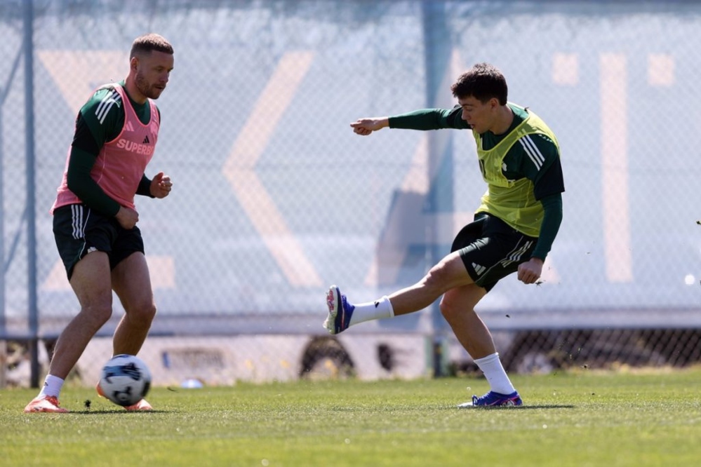 Παναθηναϊκός: Με απουσίες η προπόνηση και... δώρο Μπενίτεθ στους παίκτες