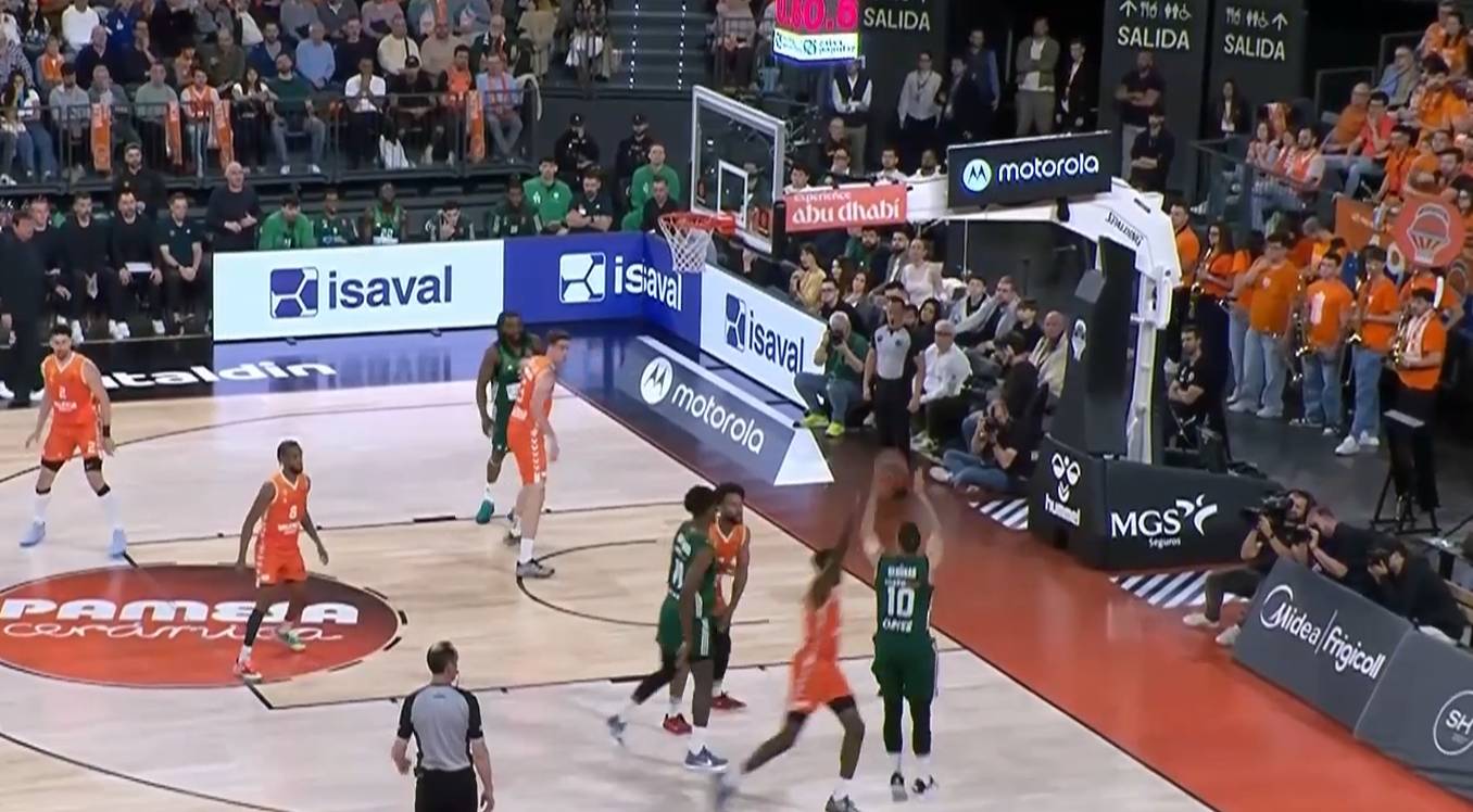 Βαλένθια - Παναθηναϊκός: Τρίποντο από τη γωνία ο Σλούκας (vid)