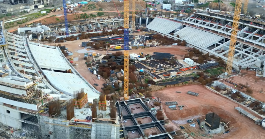 Το γήπεδο του Παναθηναϊκού συνεχίζει, αλλά ένα κομμάτι έχει «κολλήσει»