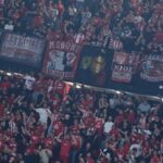 Συνθήματα κατά Γιαννακόπουλου στο Ολυμπιακός - Αρμάνι