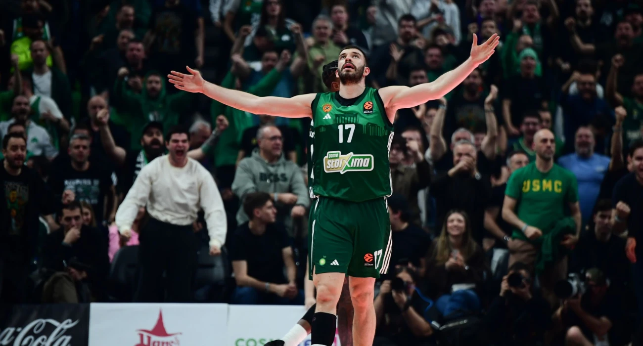 Ρογκαβόπουλος: «Να έχω μερικά… τρίποντα και για τη Μονακό»