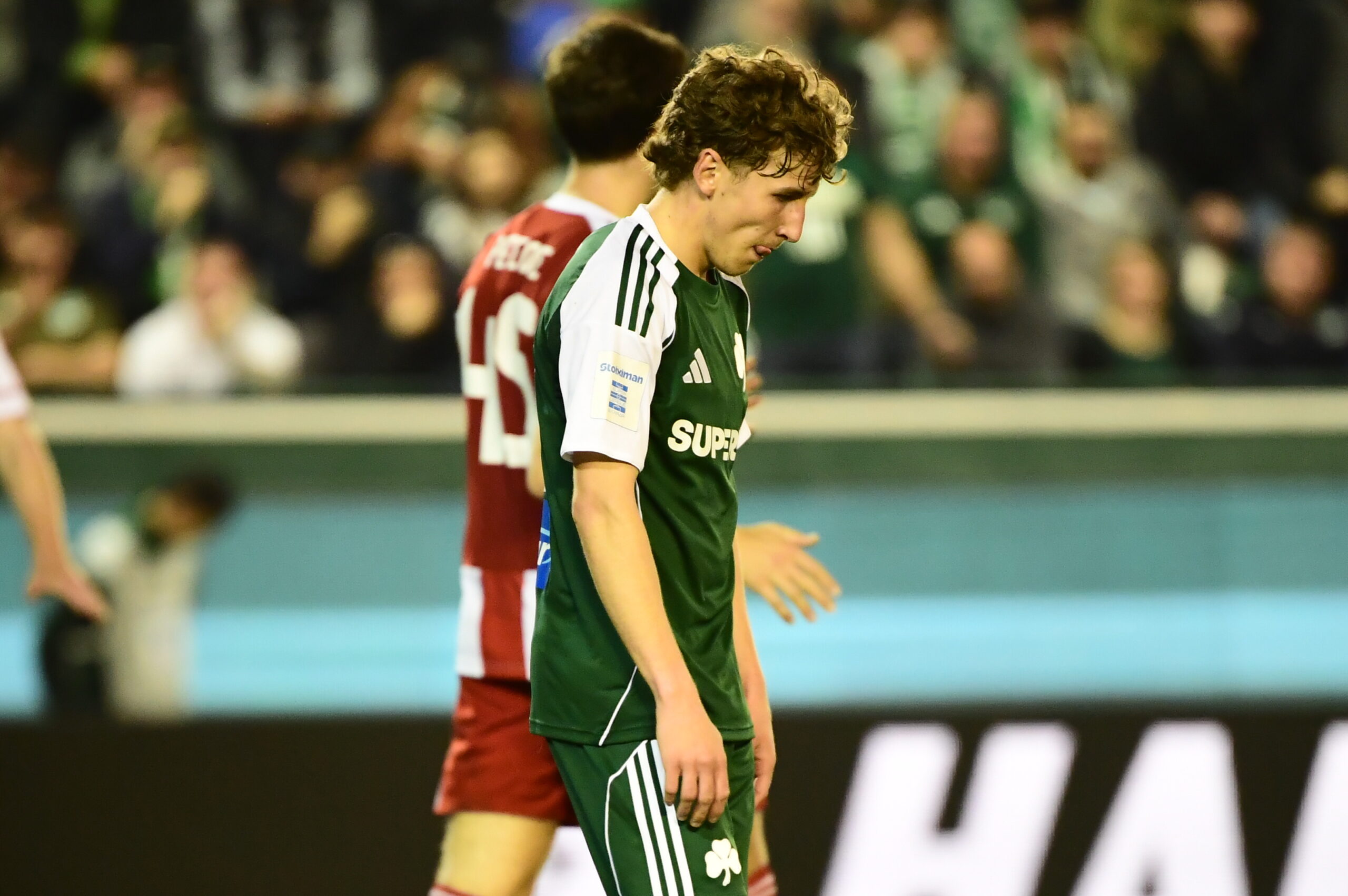 Μπενίτεθ: Η αναφορά στη διάταξη της νέας σεζόν - Οι δηλώσεις στη συν. Τύπου