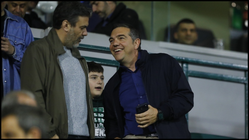 Παναθηναϊκός - Ολυμπιακός: Στη Λεωφόρο ο Τσίπρας για το ντέρμπι των αιωνίων