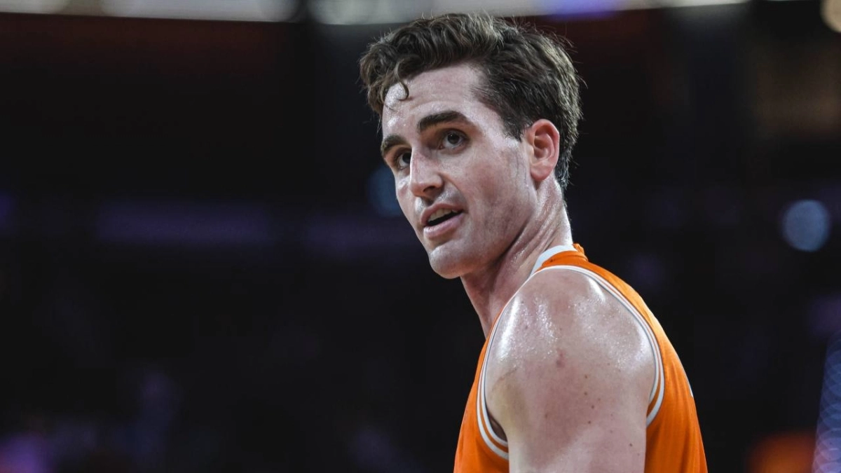 Βαλένθια: Απόδραση με τρίποντη «βόμβα» και περιμένει Παναθηναϊκό ή Μονακό