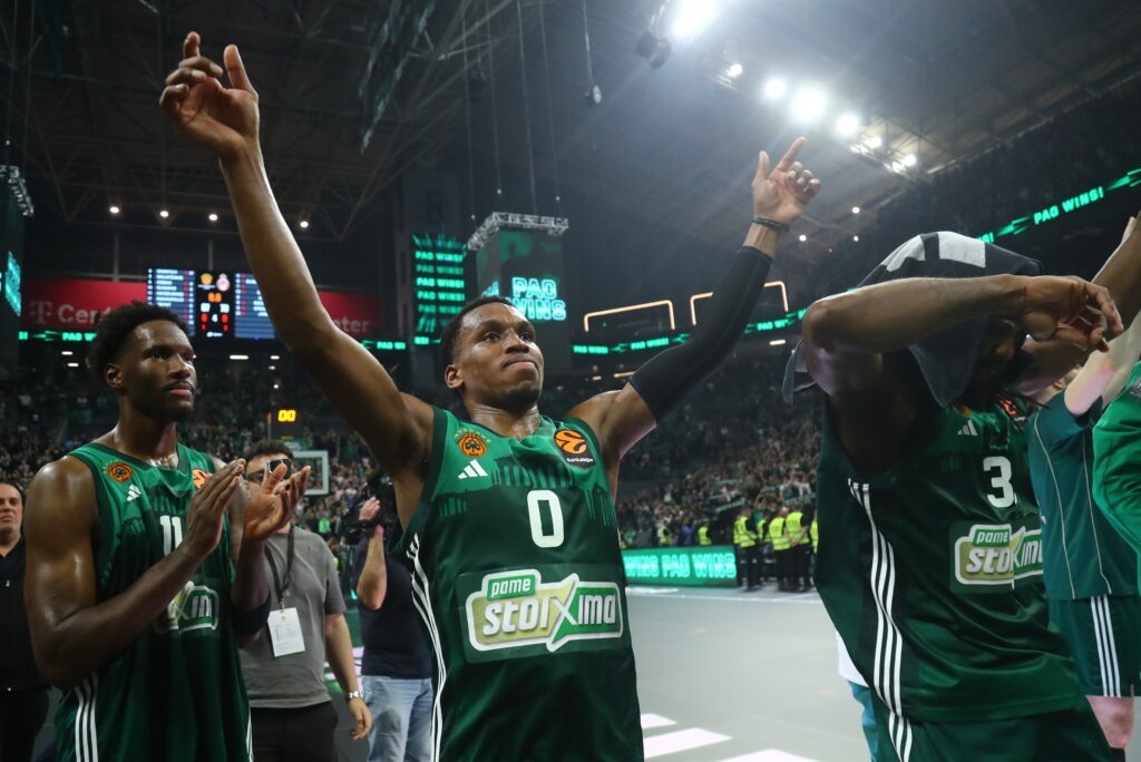 Σορτς: «Ήταν μία δύσκολη σεζόν που ψάχναμε ο ένας τον άλλον, σήμερα έκαναν όλα κλικ»