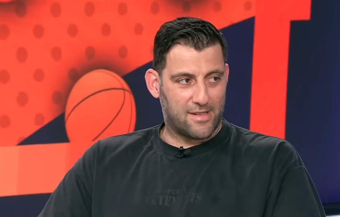 Μπουρούσης: «Θα δικαιωθώ και δεν θα περάσει η Βαλένθια τον Παναθηναϊκό» (vid)