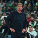 Παναθηναϊκός - Μύκονος: Δίπλα στον Εργκίν Αταμάν η Σελέν Ερντέμ (vid)