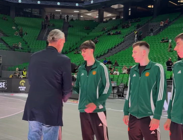 Παναθηναϊκός: Ο Φραγκίσκος Αλβέρτης τίμησε τους απόφοιτους της PAO BC Academy