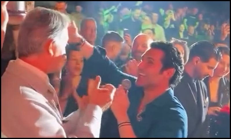 Παναθηναϊκός: Στα μπουζούκια οι Πρωταθλήτριες - Τραγούδησε τον ύμνο ο Πέτρος Ιακωβίδης (vid)