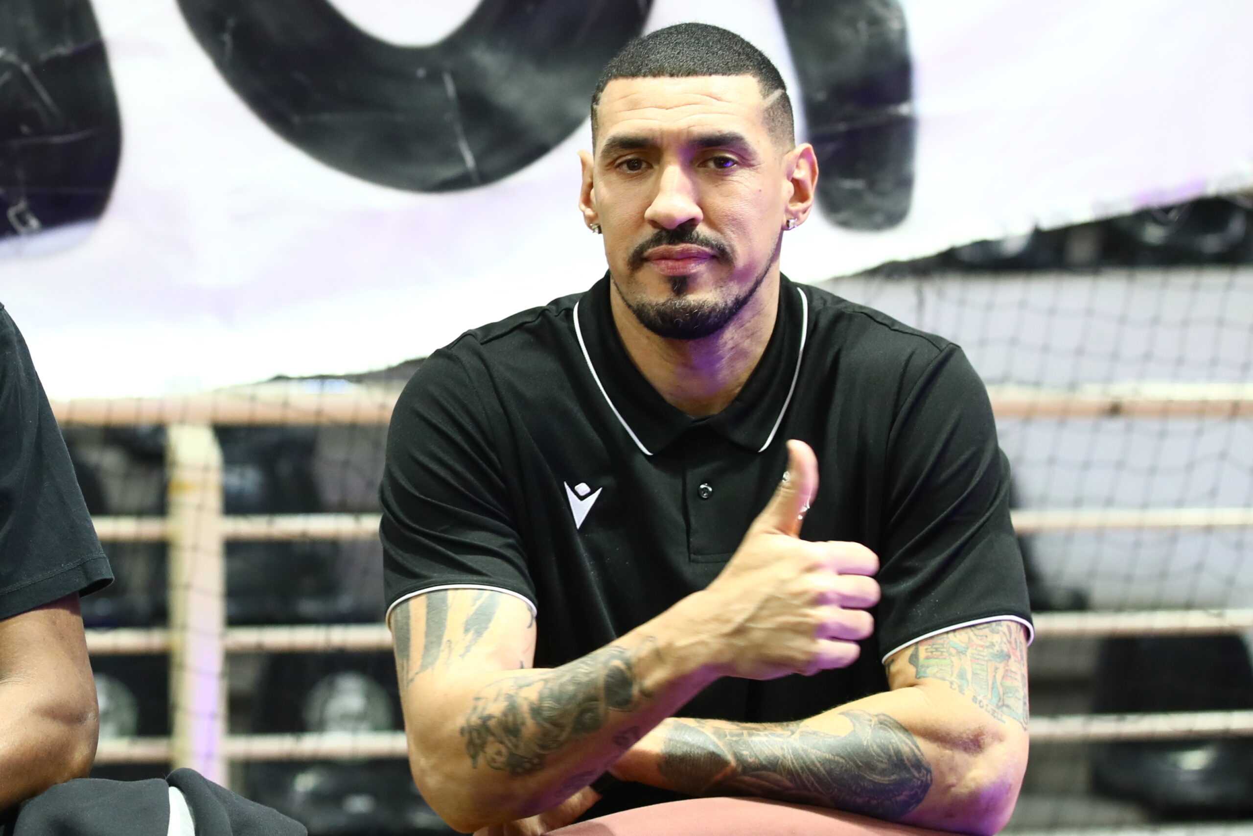 Ερνάντεζ: «Φίλοι του Παναθηναϊκού, μην ψάχνετε εχθρούς εκεί που δεν υπάρχουν»