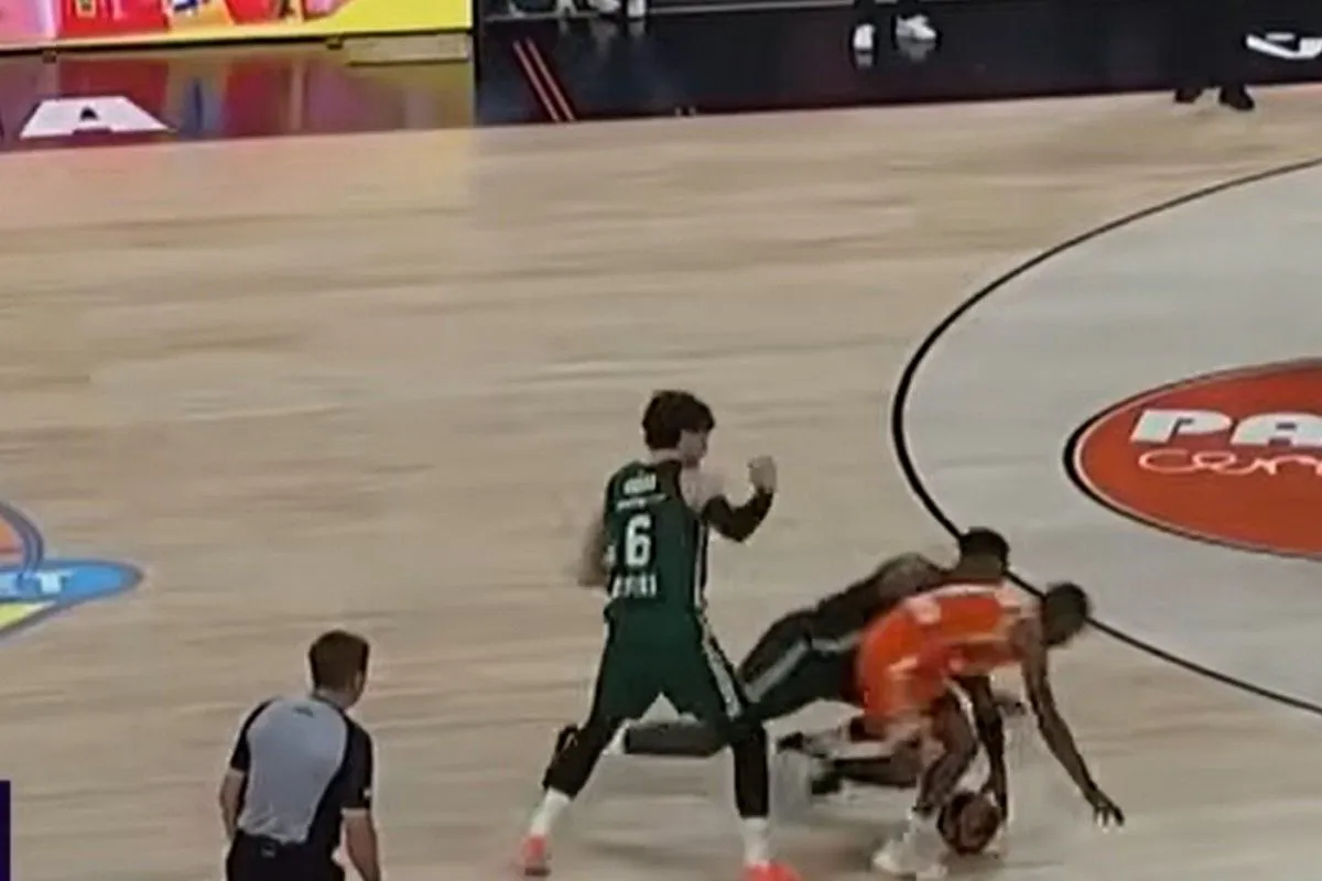 Μοντέρο, ΑΥΤΟ ΣΟΥ ΑΞΙΖΕ: Η τρομερή άμυνα του Χέιζ-Ντέιβις (vid)